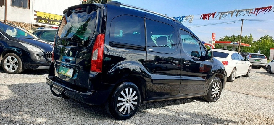 Citroen Berlingo cena 17900 przebieg: 320000, rok produkcji 2010 z Ostróda małe 436